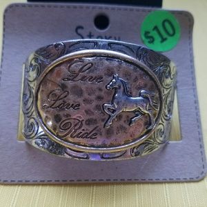 Western cuff bracelet